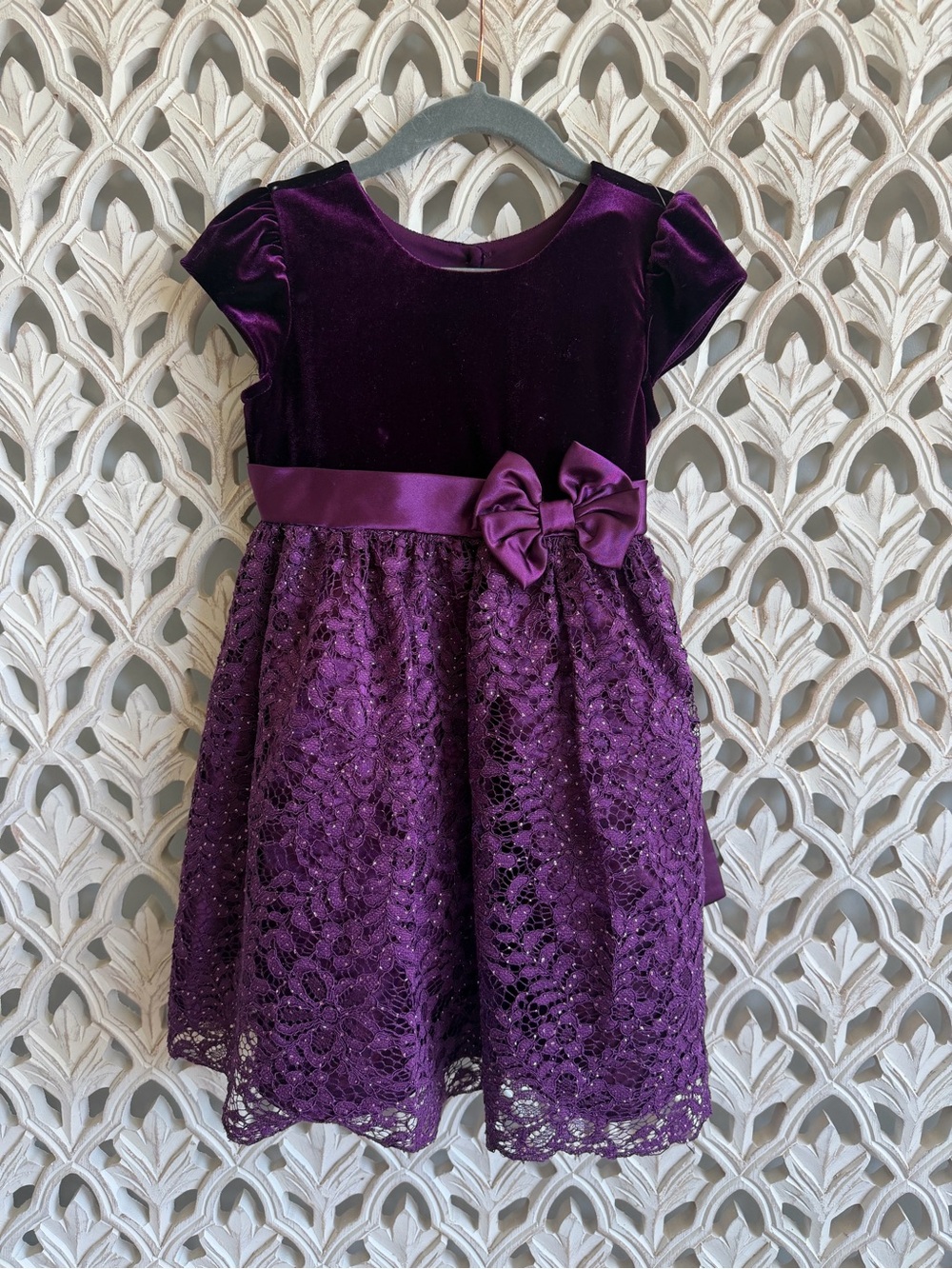 Bonnie Jean Girls Purple Velvet Lace Party Dress Size 4T